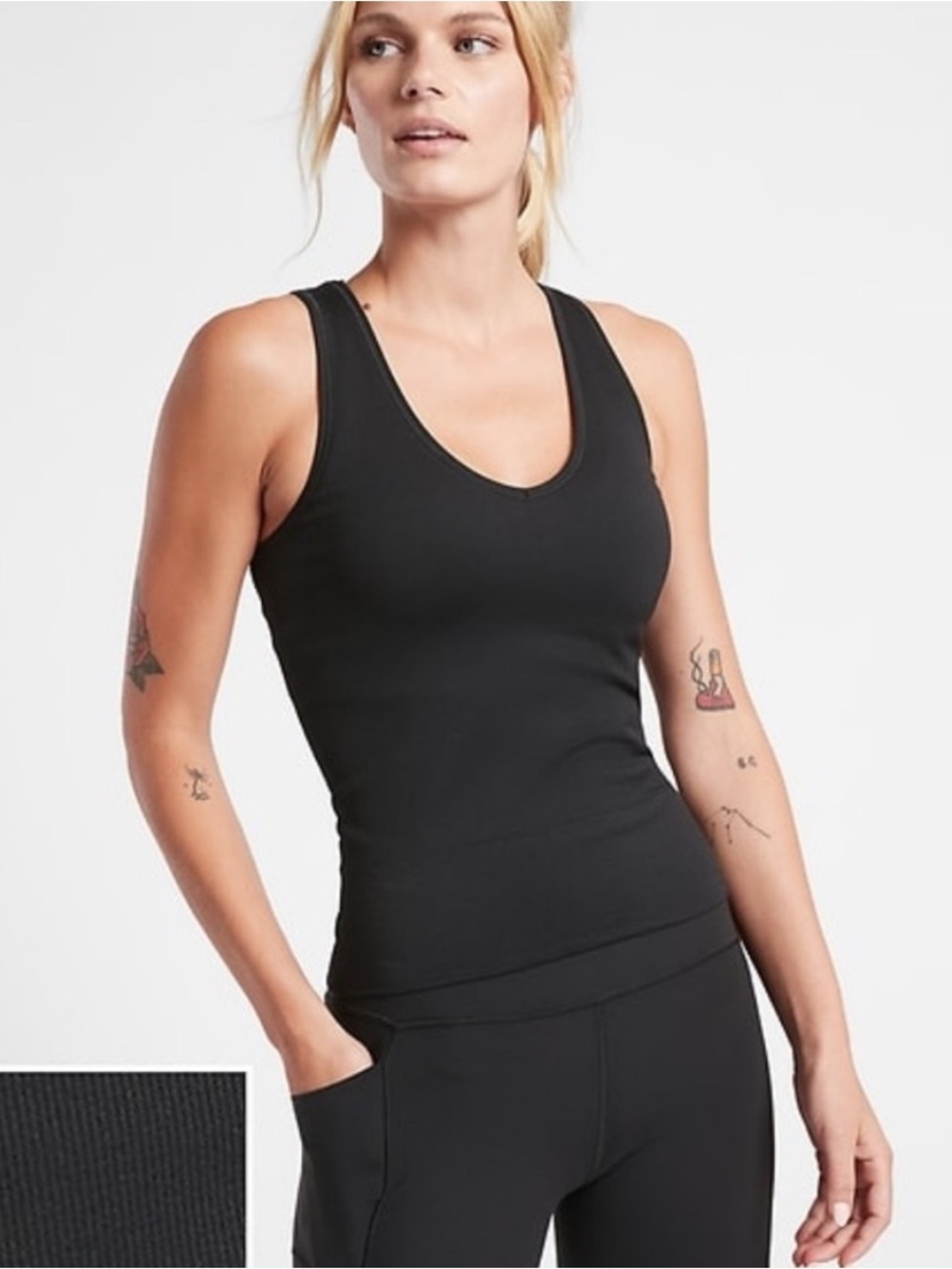 Athleta Aurora V-neck black ribbed tank top Size XS